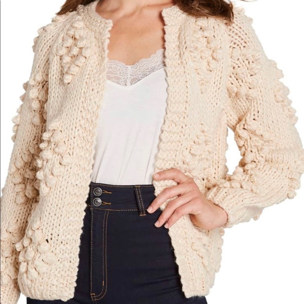 LIKE NEW! ModCloth Cream Bobble Chunky Knit Cardigan